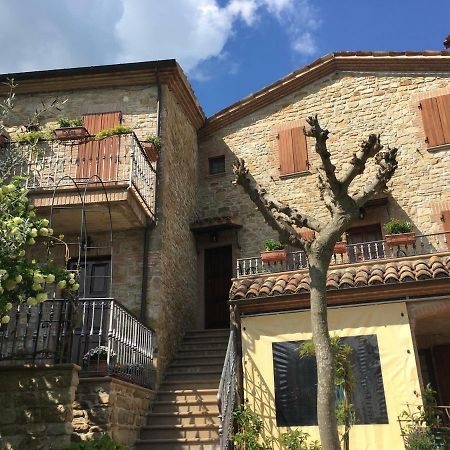 Appartamenti E Camere Il Poggio Di D'Angeli Lidia Auditore ภายนอก รูปภาพ