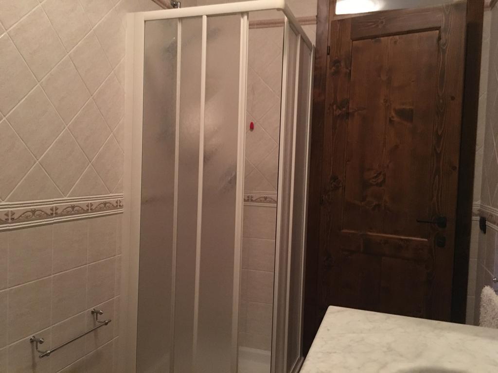 Appartamenti E Camere Il Poggio Di D'Angeli Lidia Auditore ภายนอก รูปภาพ