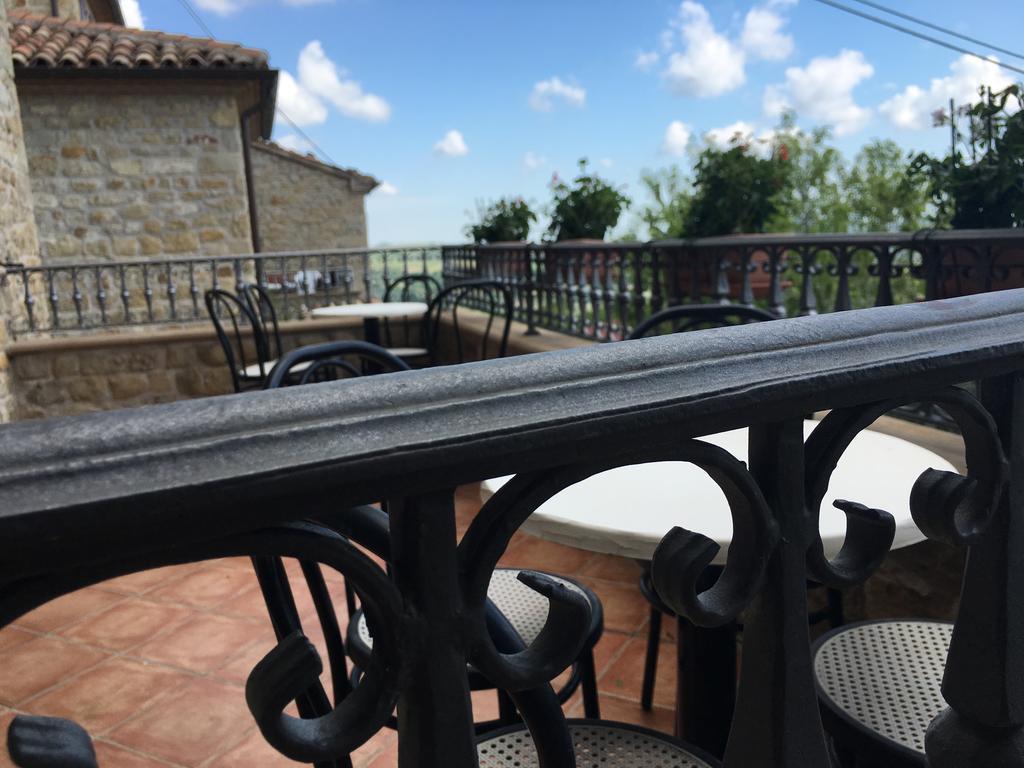 Appartamenti E Camere Il Poggio Di D'Angeli Lidia Auditore ภายนอก รูปภาพ