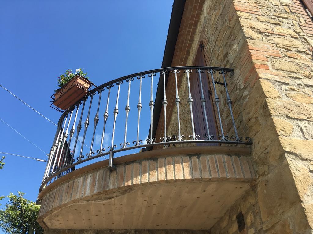 Appartamenti E Camere Il Poggio Di D'Angeli Lidia Auditore ภายนอก รูปภาพ