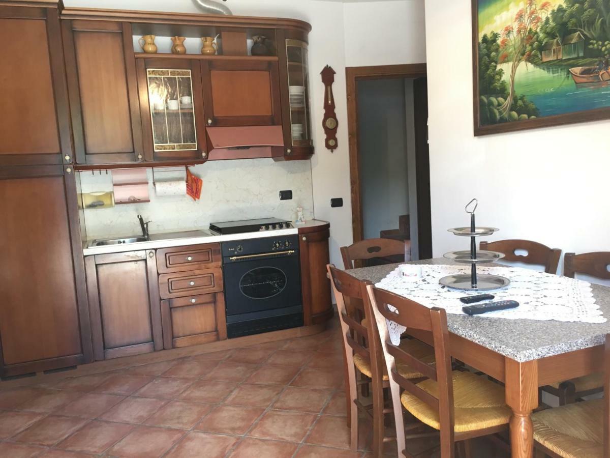 Appartamenti E Camere Il Poggio Di D'Angeli Lidia Auditore ภายนอก รูปภาพ